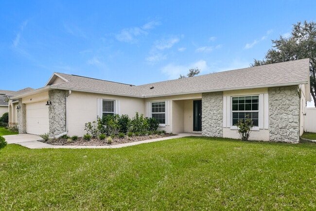 property at 547 Brentford Ct
