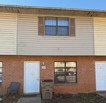 3735 Oakwood Hills Dr in Oakwood, GA - Building Photo