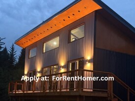 1149 Virginia Lynn Wy in Homer, AK - Building Photo