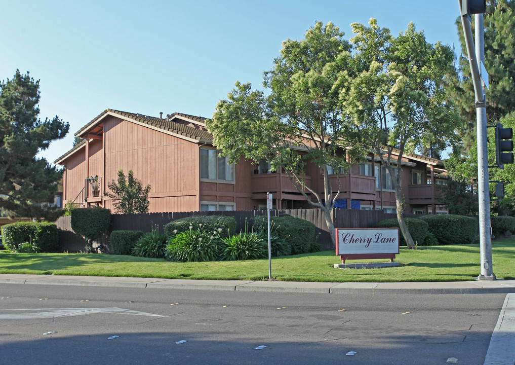 Cherry Lane in Manteca, CA - Building Photo