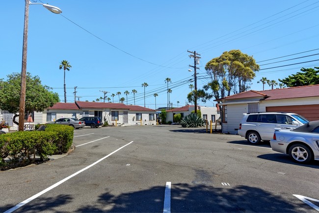 The Grand at South O' in Oceanside, CA - Building Photo - Building Photo