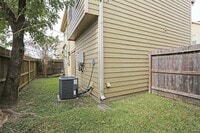 2206 Naomi St photo'