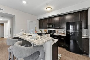 Rosewood Village in Powell, OH - Building Photo