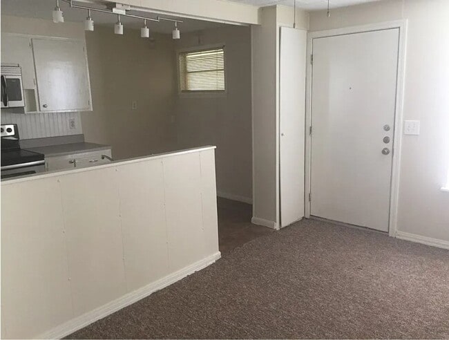 property at 707 Westchester St
