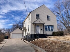 3016 8th Ave in Kearney, NE - Building Photo