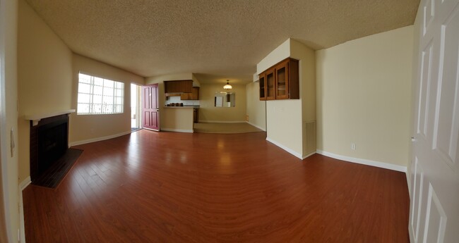 409 W Dryden St in Glendale, CA - Foto de edificio - Building Photo