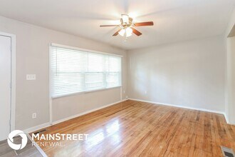 11423 Palmer Ave in Kansas City, MO - Building Photo - Building Photo