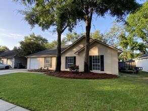 1603 Hendry Ave in Savannah, GA - Building Photo - Building Photo