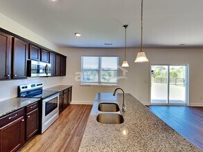 404 Bluewater Dr in Nashville, TN - Building Photo - Building Photo