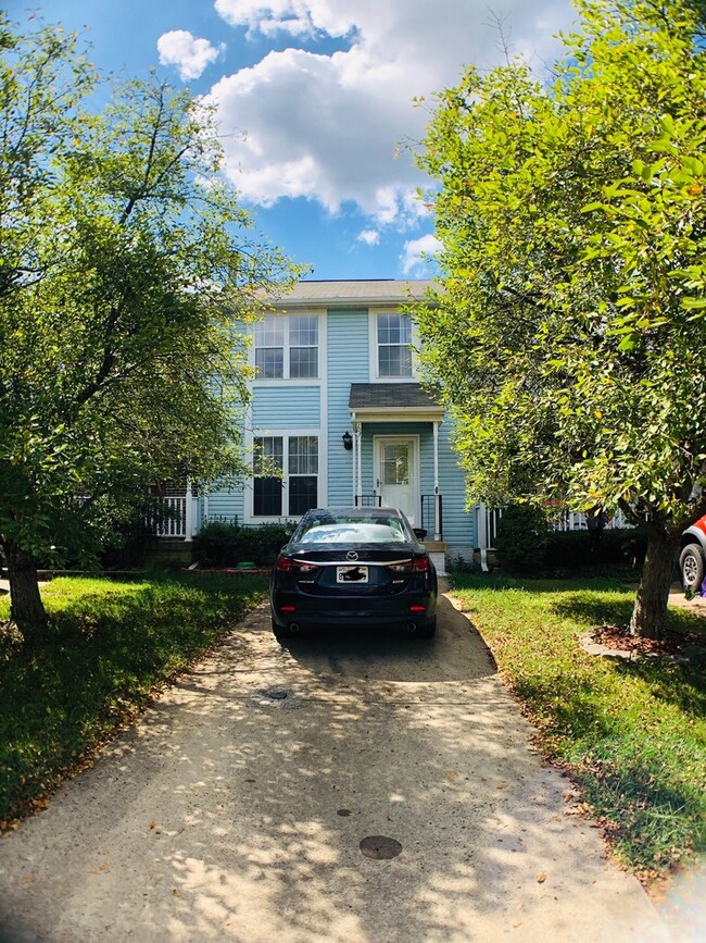 property at 103 Cabin Ct