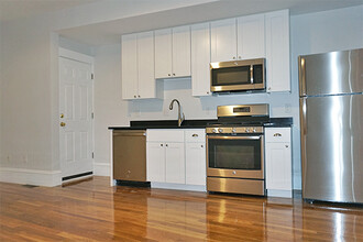 370 Prospect St, Unit 365-01 in Cambridge, MA - Building Photo - Building Photo