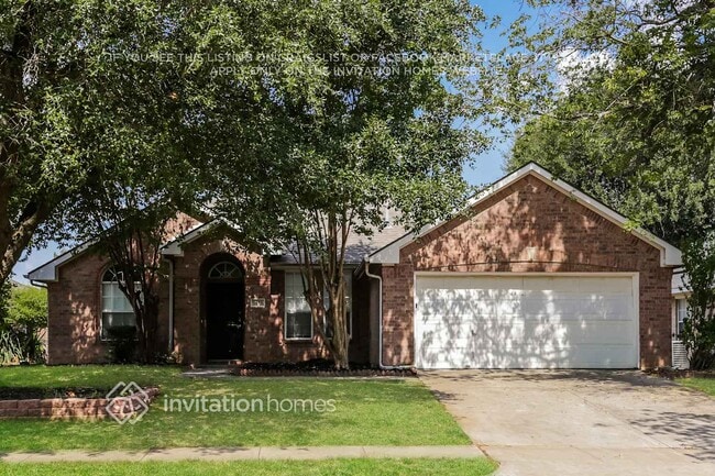 2800 Lakeside Dr