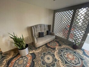 2000 Randi Dr in Aurora, IL - Building Photo - Building Photo