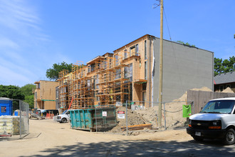 42 Edgewood Ave in Toronto, ON - Building Photo - Building Photo