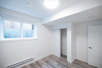 9402-9150 150 St NW in Edmonton, AB - Building Photo - Building Photo