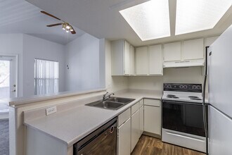 20 Fifty One in Las Vegas, NV - Building Photo - Building Photo