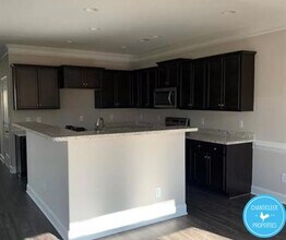 837 Silver Leaf Dr in Winston-Salem, NC - Building Photo - Building Photo