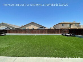 30080 Pine Needle Rd in Romoland, CA - Building Photo - Building Photo