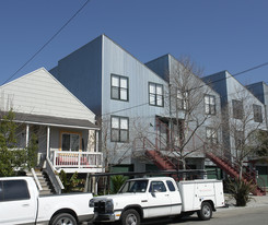 1468 34th St in Oakland, CA - Foto de edificio - Building Photo