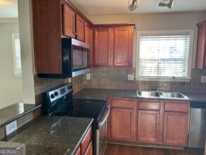 48 Peachtree Ave NE in Atlanta, GA - Building Photo - Building Photo