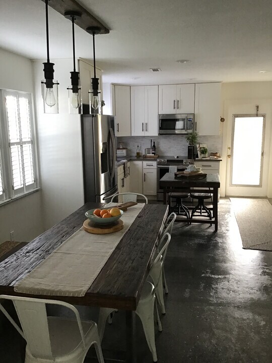 47 Woodland Dr Photo