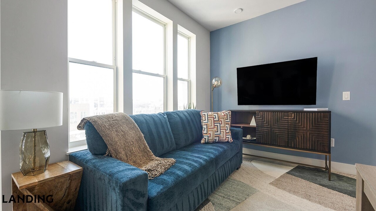 2005 11th St NW, Unit 405 in Washington, DC - Building Photo