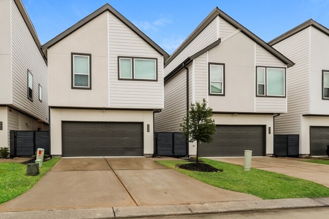 property at 345 N Centro Cir