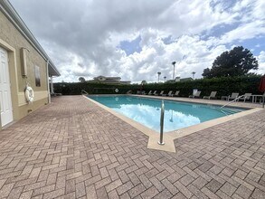 13220 Fountainbleau Dr in Clermont, FL - Building Photo - Building Photo