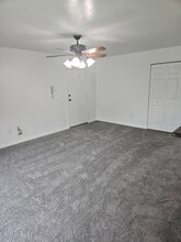 15 Kings Ct in Hatboro, PA - Building Photo - Building Photo