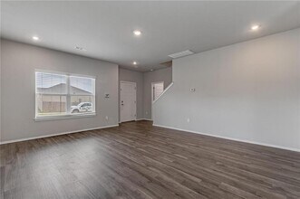 923 S Nighthawk Ln in Fayetteville, AR - Building Photo - Building Photo