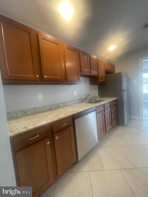 63 Holden Dr in New Castle, DE - Building Photo - Building Photo