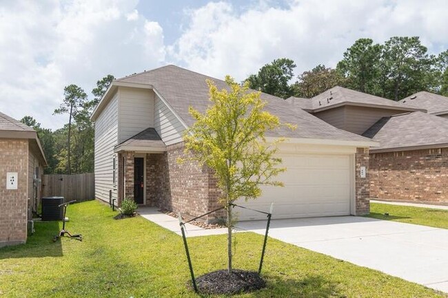 405 N Meadows Dr in Willis, TX - Building Photo - Building Photo