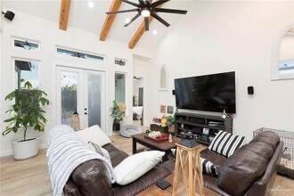 17 Ozark Ave in McAllen, TX - Building Photo - Building Photo