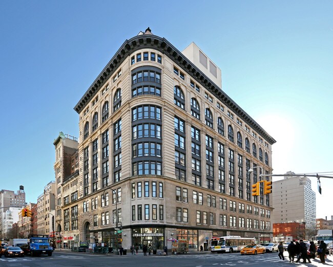 The Greenwich Apartments New York, NY Apartments For Rent