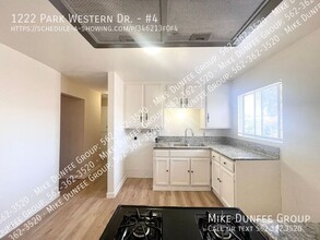1222 W Park Western Dr in Los Angeles, CA - Building Photo - Building Photo
