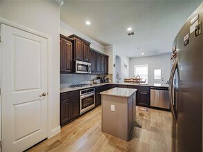 1809 Spinnaker Dr in Denton, TX - Building Photo - Building Photo