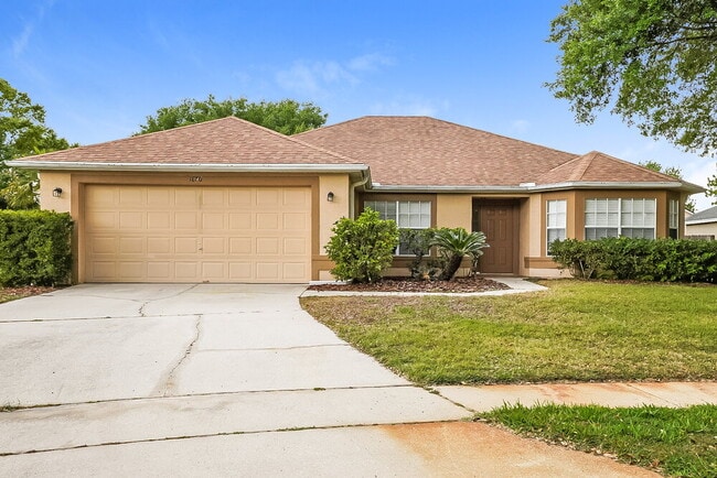 property at 1870 Smoketree Cir