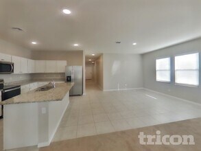 35381 W Santa Clara Ave in Maricopa, AZ - Foto de edificio - Building Photo