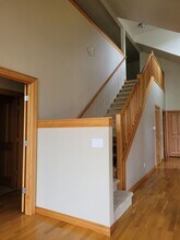 2048 Greenview Ln in Lynden, WA - Building Photo - Building Photo