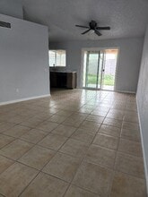 3033 W Irma Ln in Phoenix, AZ - Building Photo - Building Photo