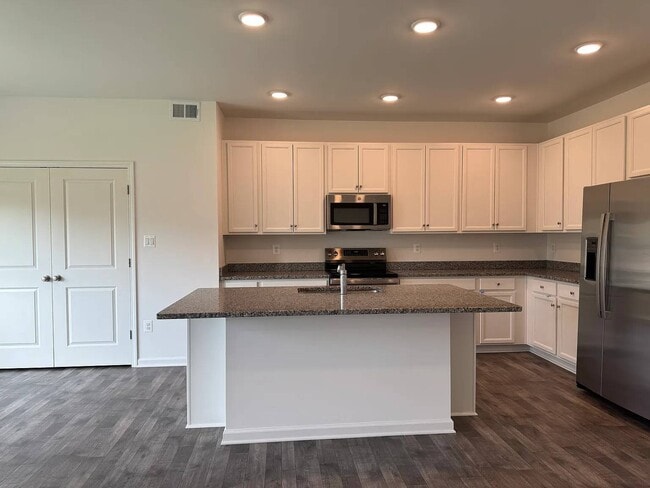 74 Reformation Dr in Martinsburg, WV - Building Photo - Building Photo