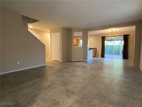 976 Harbor Ave in Henderson, NV - Building Photo - Building Photo