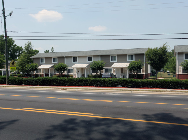 Tidewater Townhomes in Wilmington, NC - Foto de edificio - Building Photo