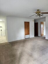 25 6th St, Unit Shalimar Rentals in Shalimar, FL - Building Photo - Building Photo