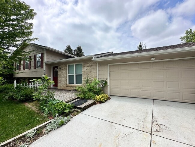 property at 338 Gorham Ct
