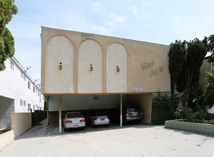 Vista Capri Apartments in Los Angeles, CA - Building Photo - Building Photo