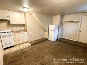 754 W 12th Ave in Eugene, OR - Building Photo - Building Photo