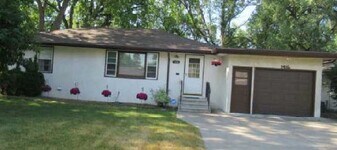 1416 39th Ave NE in Minneapolis, MN - Building Photo