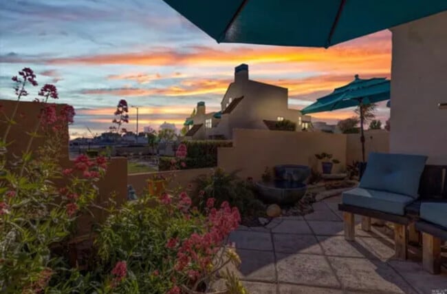 property at 155 Nantucket Ln