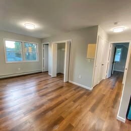 123 Udall Rd in West Islip, NY - Building Photo - Building Photo